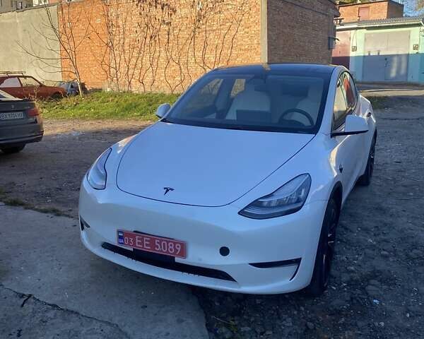 Белый Тесла Model Y, объемом двигателя 0 л и пробегом 21 тыс. км за 19500 $, фото 6 на Automoto.ua