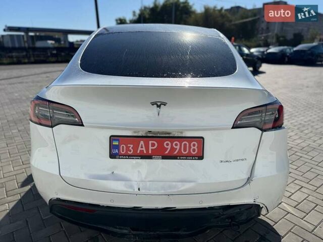 Білий Тесла Model Y, об'ємом двигуна 0 л та пробігом 123 тис. км за 15700 $, фото 4 на Automoto.ua