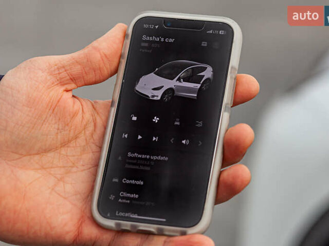 Белый Тесла Model Y, объемом двигателя 0 л и пробегом 17 тыс. км за 53900 $, фото 18 на Automoto.ua