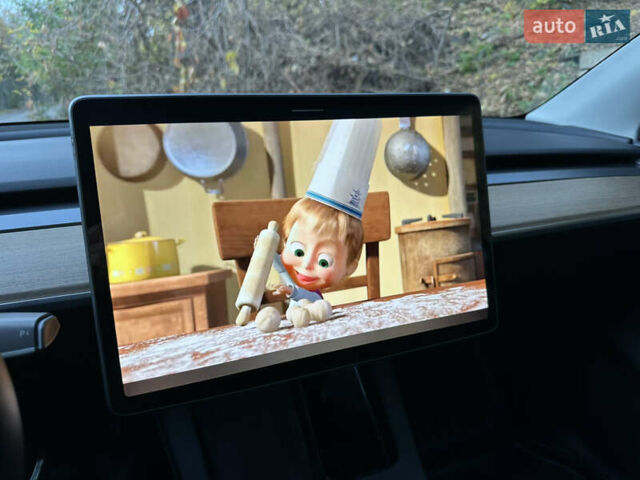 Белый Тесла Model Y, объемом двигателя 0 л и пробегом 116 тыс. км за 21700 $, фото 28 на Automoto.ua