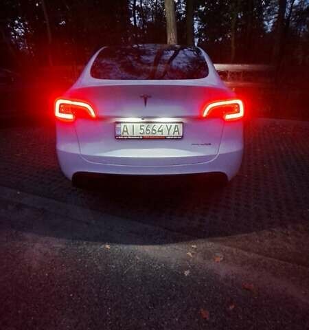 Білий Тесла Model Y, об'ємом двигуна 0 л та пробігом 84 тис. км за 21900 $, фото 2 на Automoto.ua