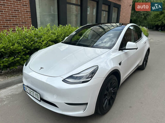 Белый Тесла Model Y, объемом двигателя 0 л и пробегом 53 тыс. км за 23500 $, фото 31 на Automoto.ua