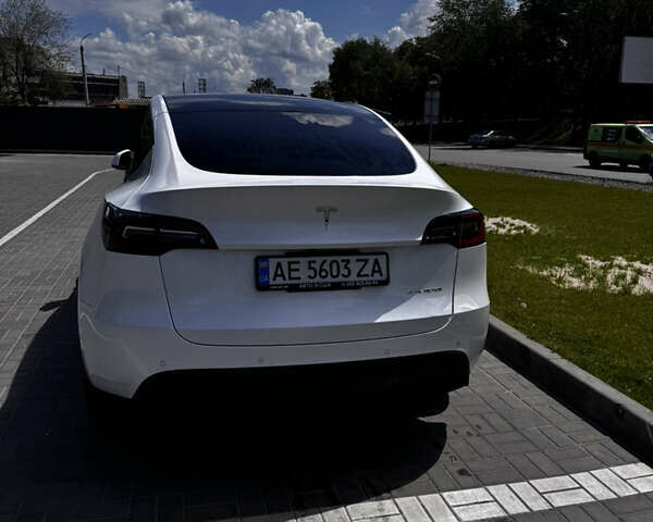 Белый Тесла Model Y, объемом двигателя 0 л и пробегом 79 тыс. км за 26400 $, фото 4 на Automoto.ua