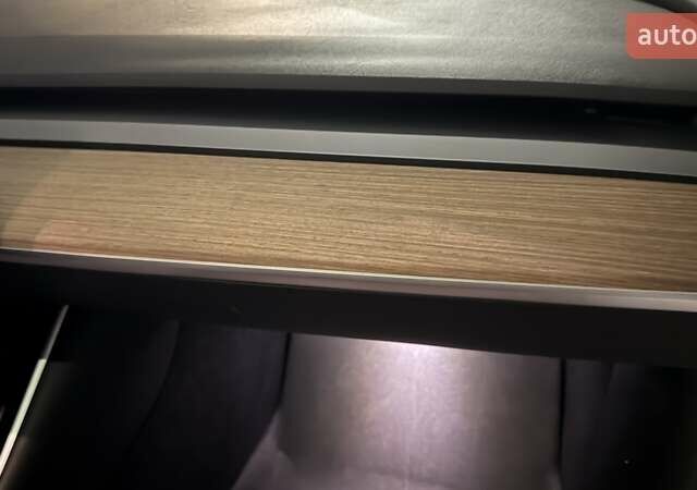 Белый Тесла Model Y, объемом двигателя 0 л и пробегом 162 тыс. км за 22500 $, фото 75 на Automoto.ua