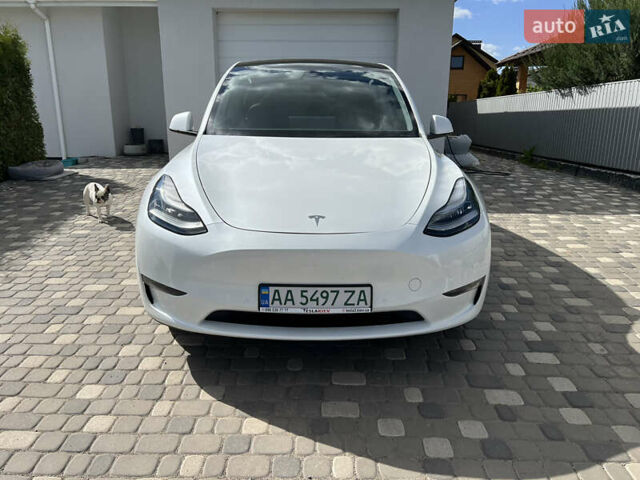 Белый Тесла Model Y, объемом двигателя 0 л и пробегом 108 тыс. км за 22800 $, фото 1 на Automoto.ua