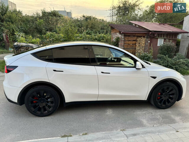 Білий Тесла Model Y, об'ємом двигуна 0 л та пробігом 30 тис. км за 29000 $, фото 9 на Automoto.ua