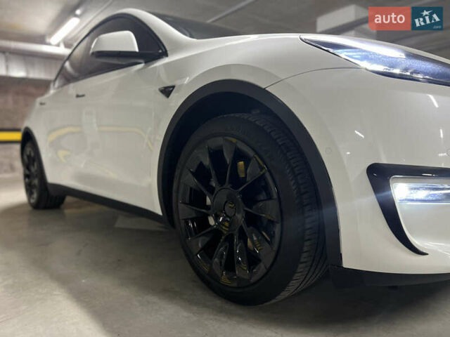 Белый Тесла Model Y, объемом двигателя 0 л и пробегом 37 тыс. км за 25500 $, фото 20 на Automoto.ua