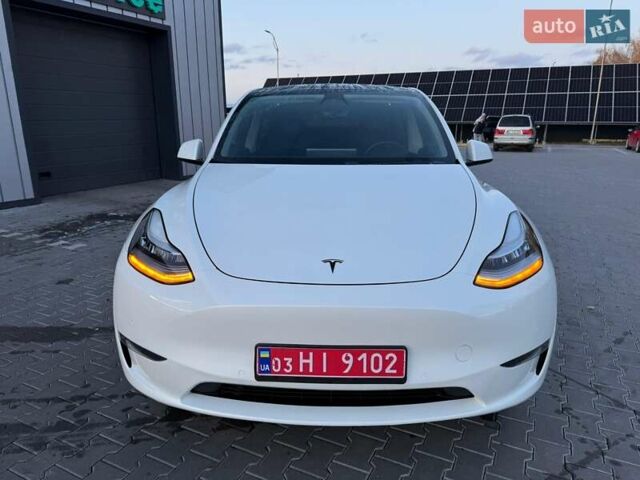 Белый Тесла Model Y, объемом двигателя 0 л и пробегом 132 тыс. км за 20800 $, фото 100 на Automoto.ua
