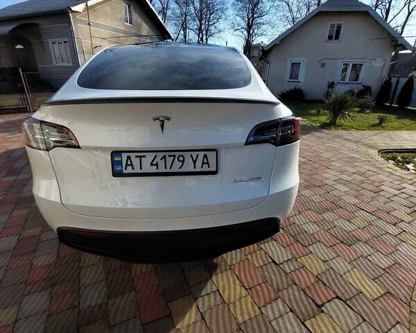 Белый Тесла Model Y, объемом двигателя 0 л и пробегом 113 тыс. км за 24700 $, фото 31 на Automoto.ua