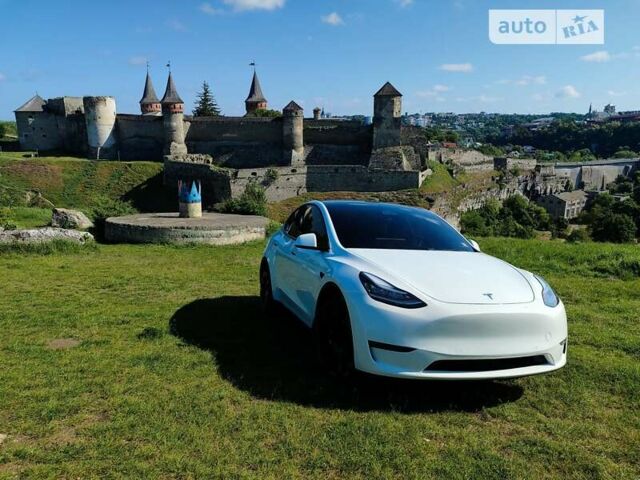 Білий Тесла Model Y, об'ємом двигуна 0 л та пробігом 150 тис. км за 28000 $, фото 5 на Automoto.ua