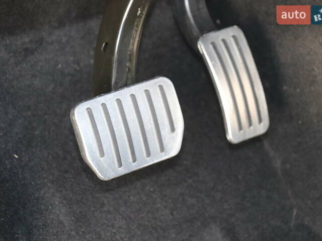 Белый Тесла Model Y, объемом двигателя 0 л и пробегом 162 тыс. км за 22500 $, фото 56 на Automoto.ua