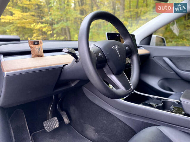 Тесла Model Y 2020 в Виннице на Automoto.ua Белый Тесла Model Y, объемом двигателя 0 л и пробегом 102 тыс. км за 23500 $, фото 13 на Automoto.ua