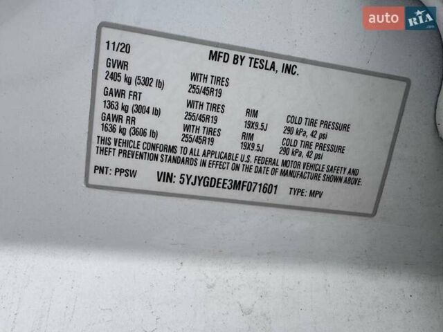 Белый Тесла Model Y, объемом двигателя 0 л и пробегом 98 тыс. км за 15000 $, фото 10 на Automoto.ua