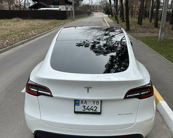 Білий Тесла Model Y, об'ємом двигуна 0 л та пробігом 39 тис. км за 31500 $, фото 10 на Automoto.ua