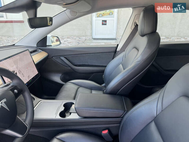 Белый Тесла Model Y, объемом двигателя 0 л и пробегом 108 тыс. км за 21300 $, фото 19 на Automoto.ua