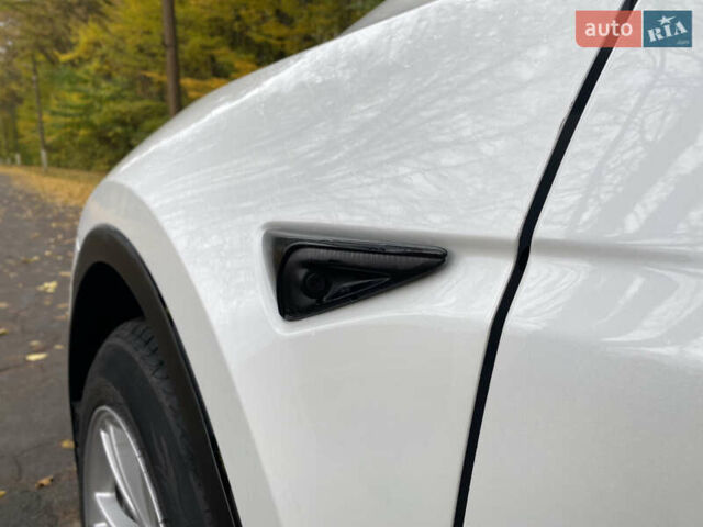 Тесла Model Y 2020 в Виннице на Automoto.ua Белый Тесла Model Y, объемом двигателя 0 л и пробегом 102 тыс. км за 23500 $, фото 8 на Automoto.ua