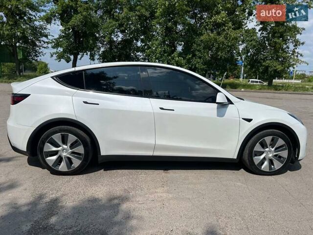 Білий Тесла Model Y, об'ємом двигуна 0 л та пробігом 67 тис. км за 25000 $, фото 4 на Automoto.ua