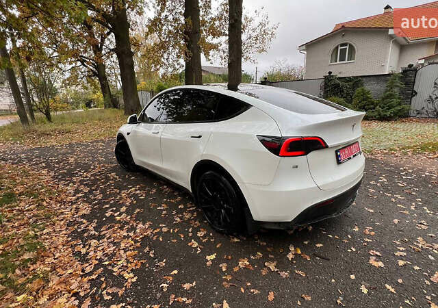 Тесла Model Y 2020 в Житомире на Automoto.ua Белый Тесла Model Y, объемом двигателя 0 л и пробегом 150 тыс. км за 22000 $, фото 11 на Automoto.ua