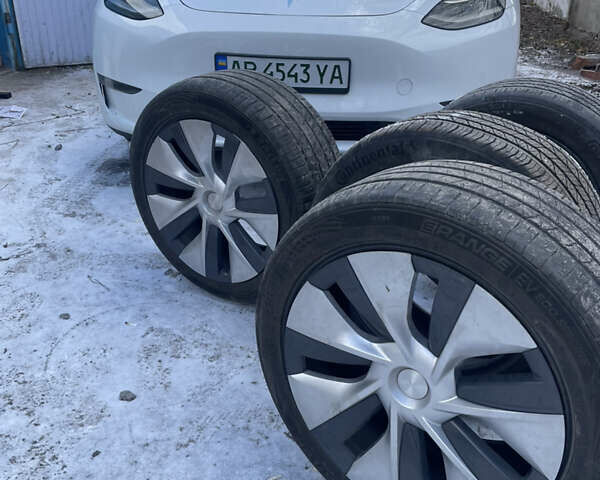 Білий Тесла Model Y, об'ємом двигуна 0 л та пробігом 87 тис. км за 21999 $, фото 16 на Automoto.ua