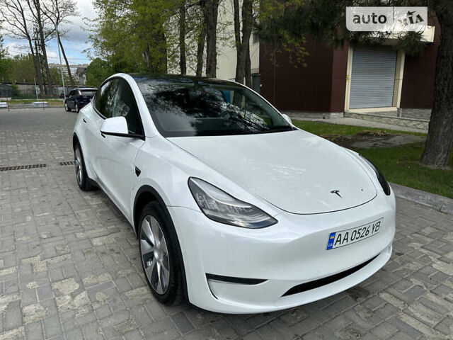 Білий Тесла Model Y, об'ємом двигуна 0 л та пробігом 38 тис. км за 33700 $, фото 5 на Automoto.ua