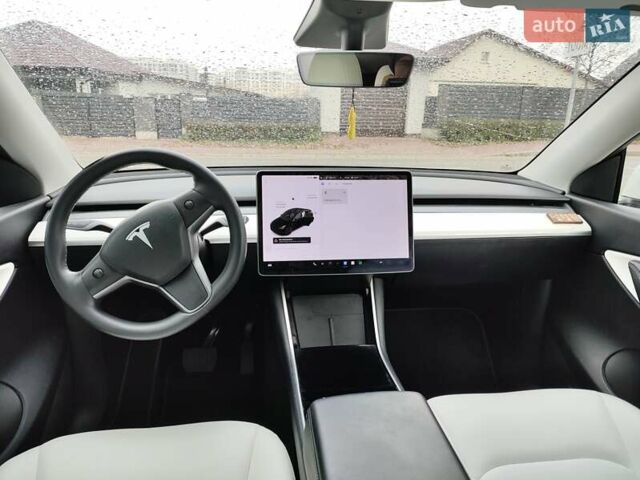 Тесла Model Y 2020 у Буче на Automoto.ua Білий Тесла Model Y, об'ємом двигуна 0 л та пробігом 102 тис. км за 22500 $, фото 5 на Automoto.ua