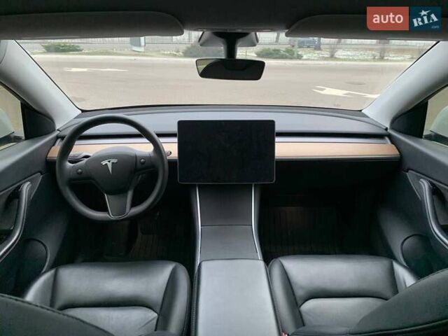 Белый Тесла Model Y, объемом двигателя 0 л и пробегом 90 тыс. км за 22000 $, фото 14 на Automoto.ua
