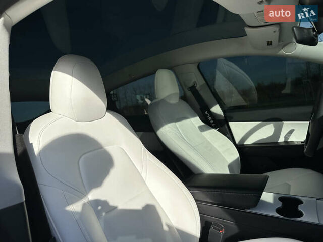 Белый Тесла Model Y, объемом двигателя 0 л и пробегом 85 тыс. км за 22900 $, фото 14 на Automoto.ua