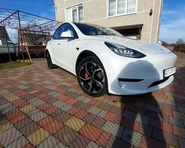 Белый Тесла Model Y, объемом двигателя 0 л и пробегом 113 тыс. км за 24700 $, фото 7 на Automoto.ua
