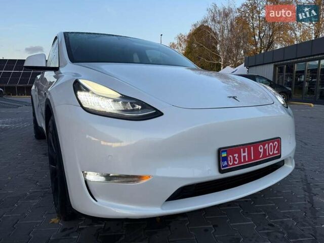 Белый Тесла Model Y, объемом двигателя 0 л и пробегом 132 тыс. км за 20800 $, фото 71 на Automoto.ua