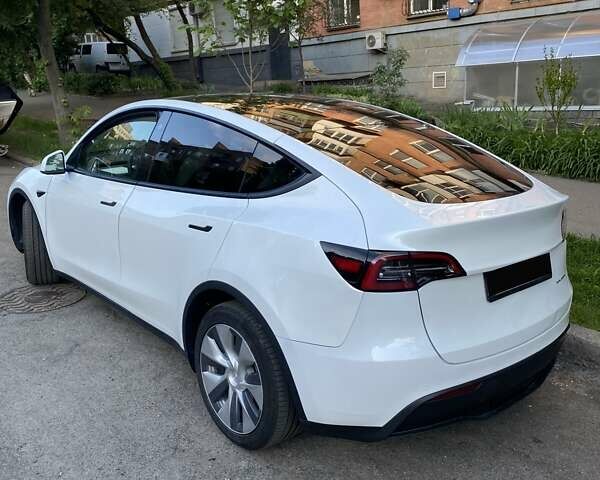 Белый Тесла Model Y, объемом двигателя 0 л и пробегом 49 тыс. км за 22500 $, фото 10 на Automoto.ua
