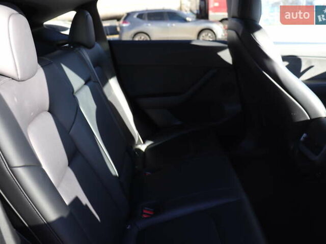 Белый Тесла Model Y, объемом двигателя 0 л и пробегом 162 тыс. км за 22500 $, фото 54 на Automoto.ua