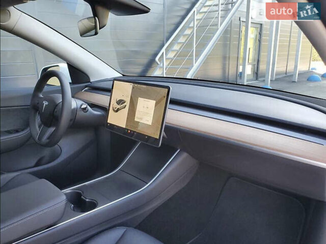 Белый Тесла Model Y, объемом двигателя 0 л и пробегом 9 тыс. км за 33333 $, фото 37 на Automoto.ua