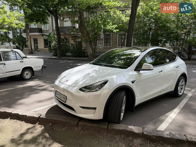 Білий Тесла Model Y, об'ємом двигуна 0 л та пробігом 16 тис. км за 25300 $, фото 7 на Automoto.ua
