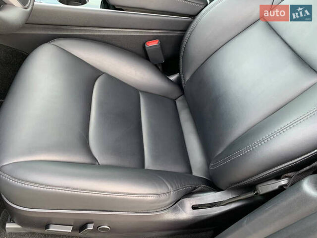 Белый Тесла Model Y, объемом двигателя 0 л и пробегом 35 тыс. км за 26500 $, фото 19 на Automoto.ua