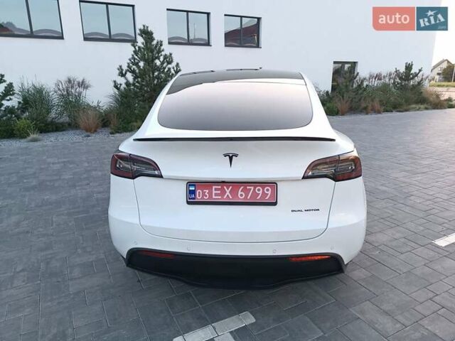 Белый Тесла Model Y, объемом двигателя 0 л и пробегом 128 тыс. км за 19600 $, фото 4 на Automoto.ua