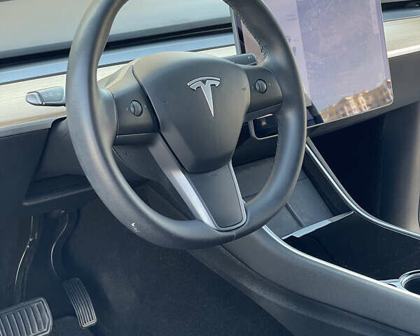 Белый Тесла Model Y, объемом двигателя 0 л и пробегом 109 тыс. км за 22900 $, фото 12 на Automoto.ua