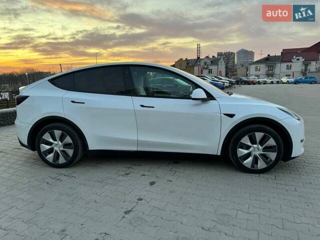 Белый Тесла Model Y, объемом двигателя 0 л и пробегом 146 тыс. км за 22500 $, фото 4 на Automoto.ua