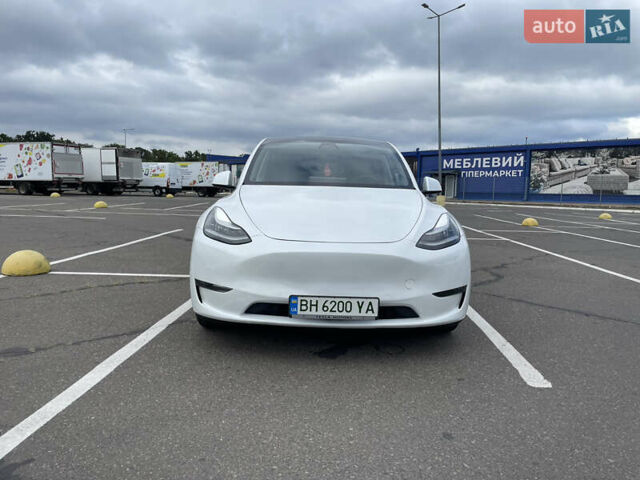 Білий Тесла Model Y, об'ємом двигуна 0 л та пробігом 89 тис. км за 27900 $, фото 3 на Automoto.ua