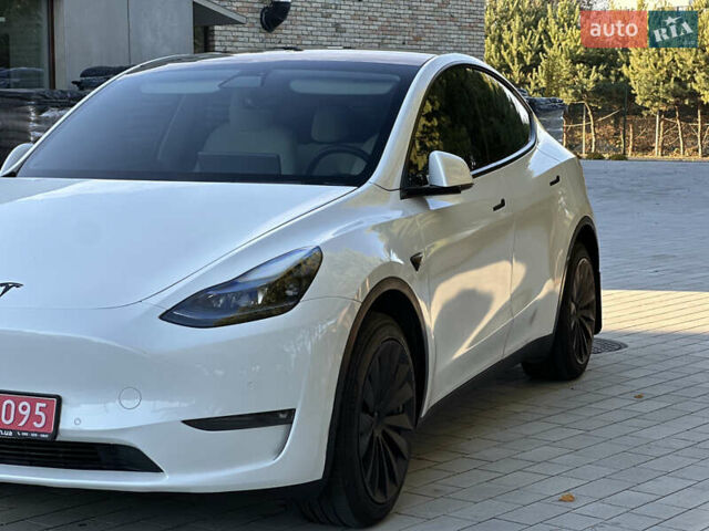 Белый Тесла Model Y, объемом двигателя 0 л и пробегом 118 тыс. км за 21700 $, фото 15 на Automoto.ua