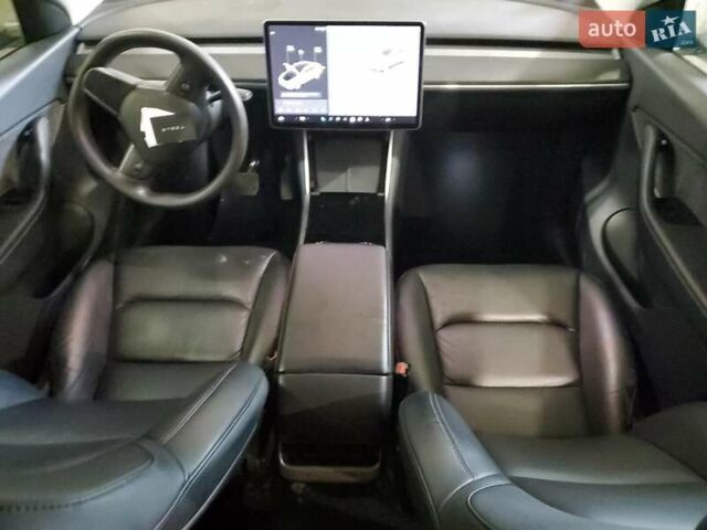 Білий Тесла Model Y, об'ємом двигуна 0 л та пробігом 134 тис. км за 9200 $, фото 8 на Automoto.ua