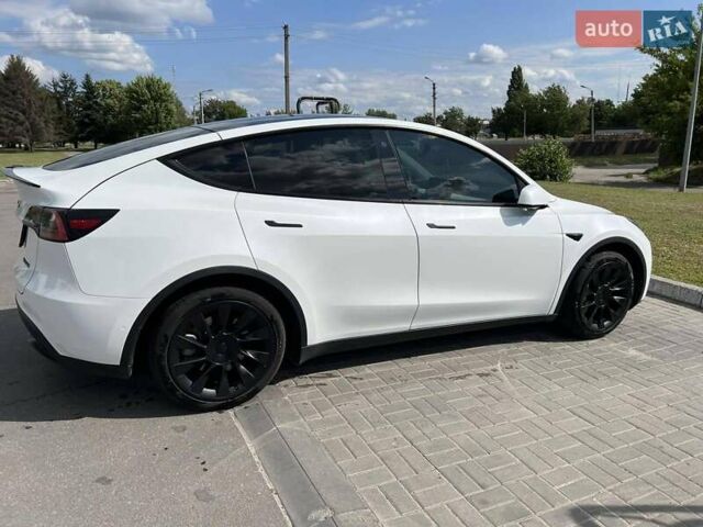 Білий Тесла Model Y, об'ємом двигуна 0 л та пробігом 100 тис. км за 22500 $, фото 4 на Automoto.ua
