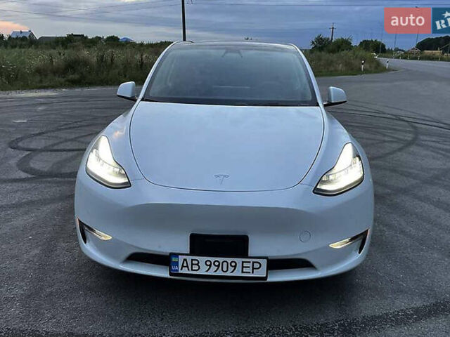 Белый Тесла Model Y, объемом двигателя 0 л и пробегом 45 тыс. км за 19500 $, фото 1 на Automoto.ua