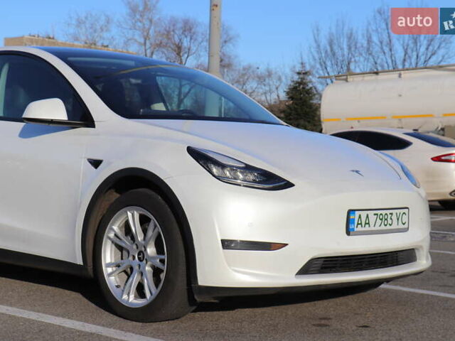 Белый Тесла Model Y, объемом двигателя 0 л и пробегом 162 тыс. км за 22500 $, фото 5 на Automoto.ua