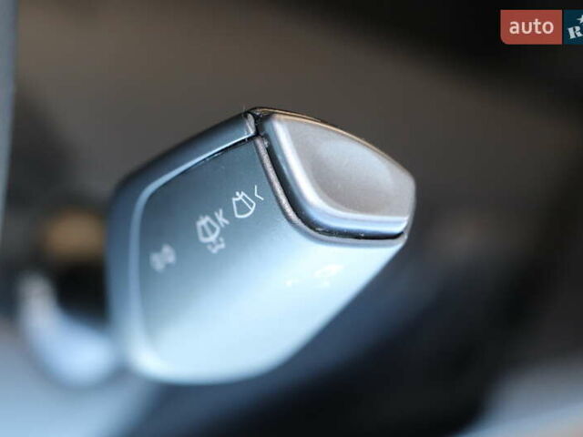 Белый Тесла Model Y, объемом двигателя 0 л и пробегом 162 тыс. км за 22500 $, фото 57 на Automoto.ua