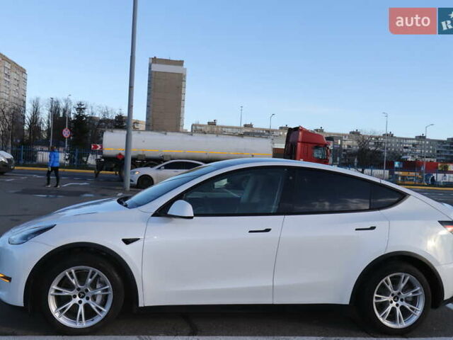 Белый Тесла Model Y, объемом двигателя 0 л и пробегом 162 тыс. км за 22500 $, фото 15 на Automoto.ua
