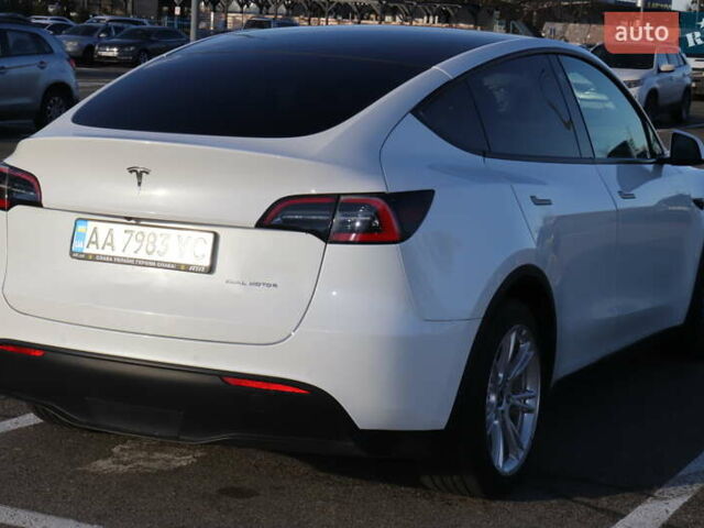 Белый Тесла Model Y, объемом двигателя 0 л и пробегом 162 тыс. км за 22500 $, фото 35 на Automoto.ua