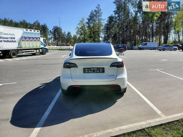 Белый Тесла Model Y, объемом двигателя 0 л и пробегом 9 тыс. км за 33333 $, фото 20 на Automoto.ua