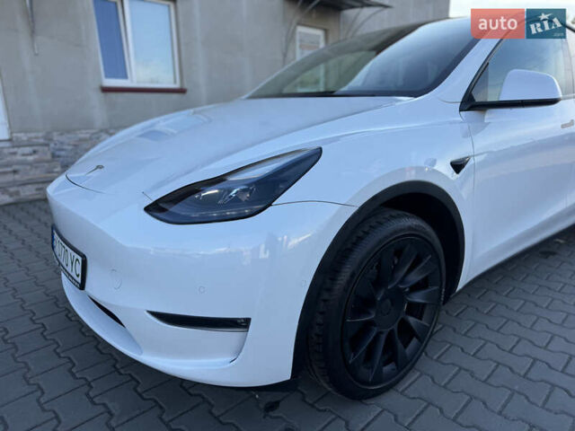 Белый Тесла Model Y, объемом двигателя 0 л и пробегом 110 тыс. км за 21500 $, фото 9 на Automoto.ua