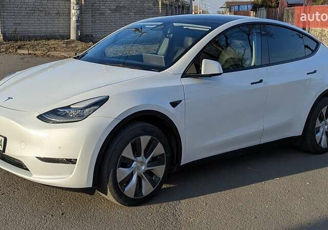 Білий Тесла Model Y, об'ємом двигуна 0 л та пробігом 101 тис. км за 23899 $, фото 9 на Automoto.ua