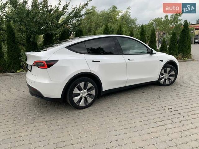 Белый Тесла Model Y, объемом двигателя 0 л и пробегом 40 тыс. км за 28600 $, фото 9 на Automoto.ua